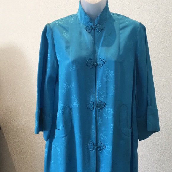 Vintage Chinese Robe - Picture 2 of 8